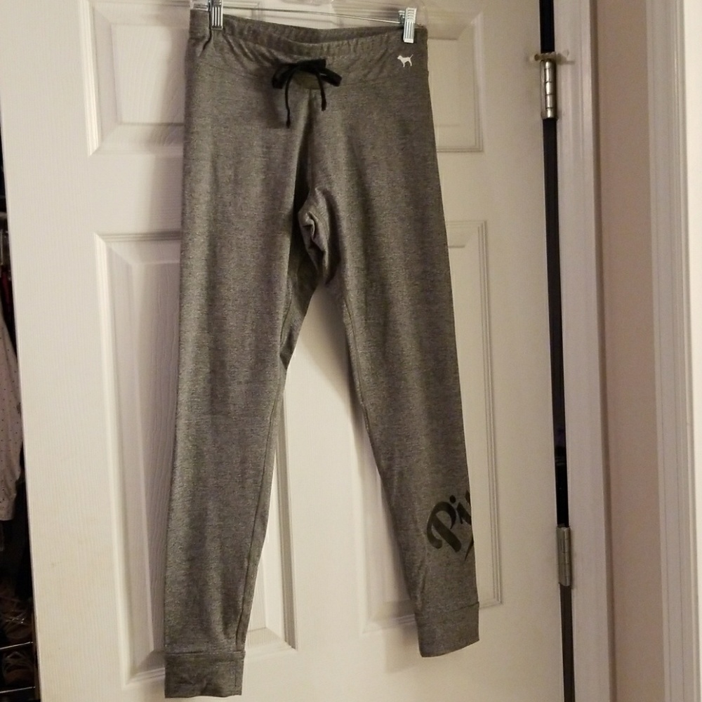 Campus Yoga Pants